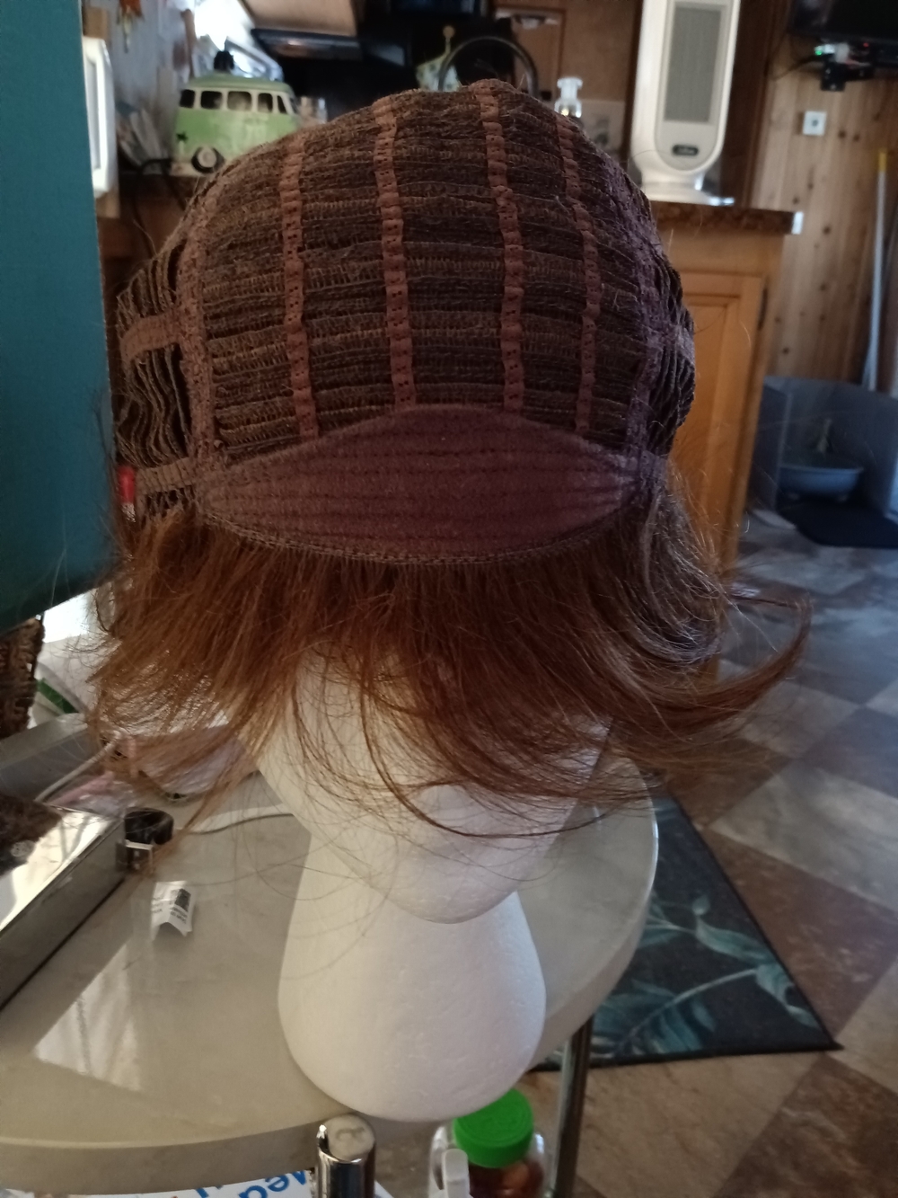 Envy Mystery Women’s Short Layered Wig - Chestnut Brown Pre-owned - Picture 7 of 7